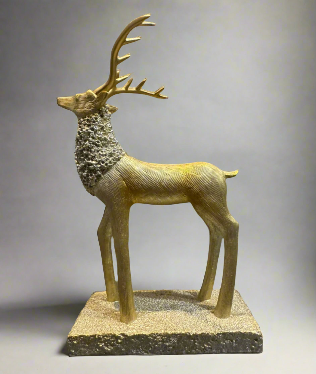 Regal Horns